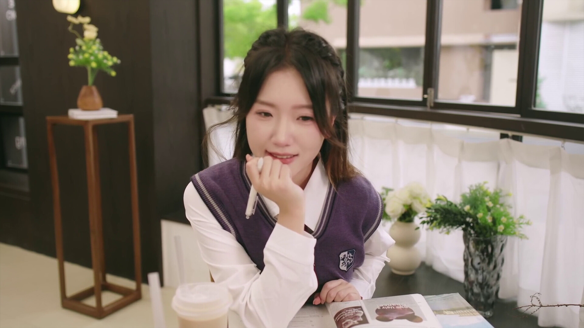 对不起！我把美女包围了！/Sorry! I surrounded beauty!